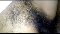 Cogida y acabada en su conchita peluda y ella d. Thumb