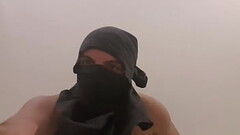 Ninja dan&ccedil_ando de cueca mostra o c&uacute_zinho Thumb