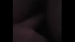 Je pr&eacute_pare le trou de ma femme pour son invit&eacute_e Thumb