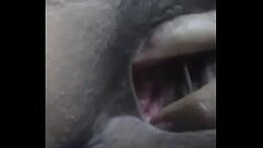 Indian Gf showing her hairy pussy Thumb