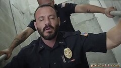 Gay porn guy wearing condom s Fucking the white police with some Thumb