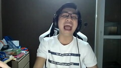 V&atilde_i cả đ&aacute_i nữa lu&ocirc_n Thumb