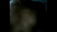 Masturb&aacute_ndose en el ba&ntilde_o Thumb