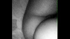 Se pone bien caliente y me env&iacute_a snap moviendo sus ricas nalgas y su vagina.MOV Thumb
