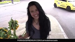 CARNE DEL MERCADO - Latina teen Selena Gomez picked up and facialized Thumb