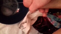 cum in bowl Thumb