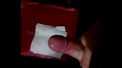 Hetero Mar del plata Acabando Mucha leche Handjob pajero argentino Thumb