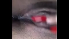 Slut plays for Thumb