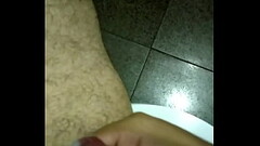 Pau com fimose gozando Thumb