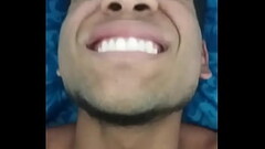 Hetero se deja coger por dinero Thumb