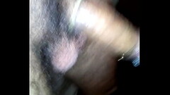 Tocando punheta com meu pau peludo Thumb