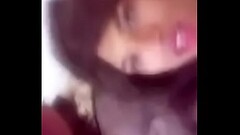 Travesti mugroso le hace oral a un anciano decr&eacute_pito Thumb