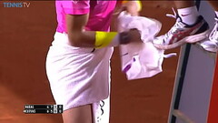 Rafael Nadal Changes Shorts on Court Thumb