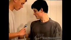 Hot hunk pissing gay Roma &amp_ Gus - Muscle Boys Piss Sex! Thumb