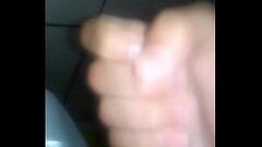 Garoto novinho gozando muito Thumb