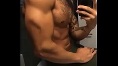 Jeramie Hollins uses huge dick in first porn Thumb