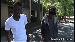 Black Muscular Gay Dude Fuck White Skinny Sexy Boy 17 Thumb
