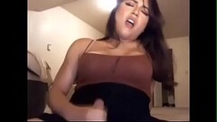 Beautifull Teen Shemale Cumming Over Boobs Thumb