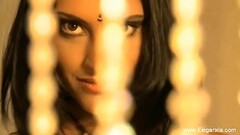 Sexy Indian MILF From Asia Thumb