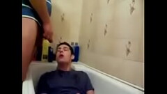 Mijado pelo coroa (piss) Thumb