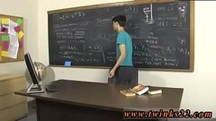 Small guy with big gay porn and men trying to hold pee free Kayden Thumb