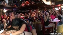 Crazy sluts are ready to give blowjob to stripper guy Thumb