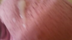 pajeandome en el sosten de mi prima y se lo ensucio con semen Thumb