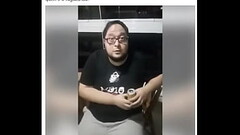 Gordinho saliente vendo peitinhos da vagabunda Thumb