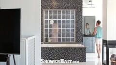 ShowerBait - Straight guy gets turned out in the shower Thumb