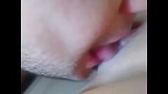 Ahora me toc&oacute_ a m&iacute_ com&eacute_rsela a ella Thumb