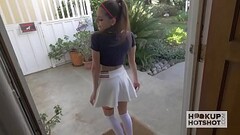 Girl Gets Destroyed by her Online Date Thumb