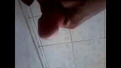 Mostrando o seu penis Thumb