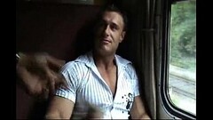 Sexo por dinero a un heterosexual Thumb