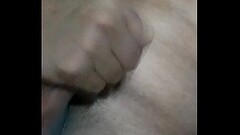Macho pollon sacando leche Thumb