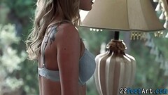 Horny babe gets fucked Thumb