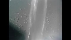 torneira safada emitindo agua por 1 minuto Thumb