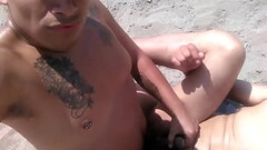 CACHANDO EN LA PLAYA 2 Thumb