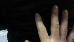 Tocando a jaqueta de nylon marrom da gordinha Pt 3 Thumb