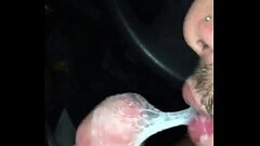 MAMANDO VERGA EN EL AUTO Thumb