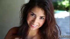New upload hot babe Thumb