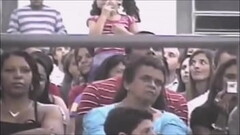 Xaropinho soltando a voz em hino evangelico Thumb