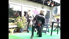 Roxina2007BustyGardenSlutPumping010907XXXL Thumb