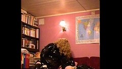 Roxina2005RubberCouplePlay150105XXXL.MPG Thumb
